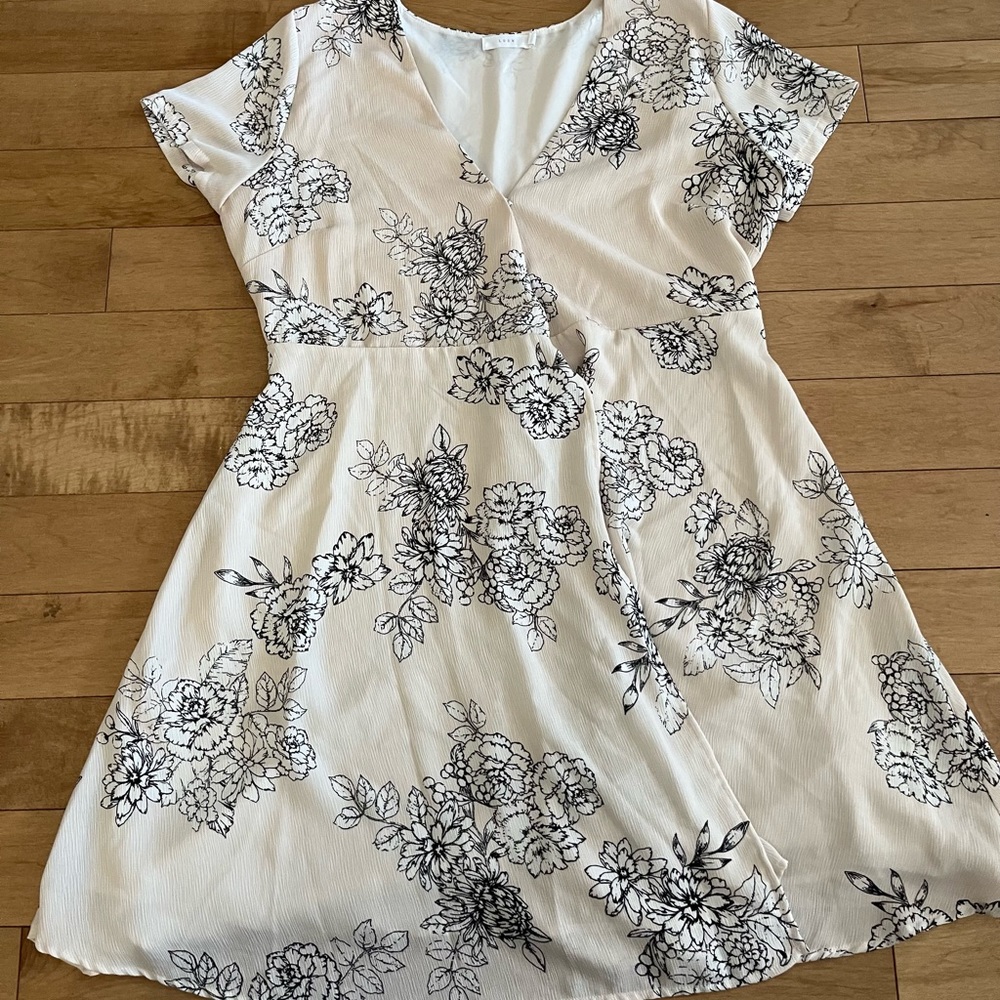 Pale Pink Wrap V-Neck Dress
